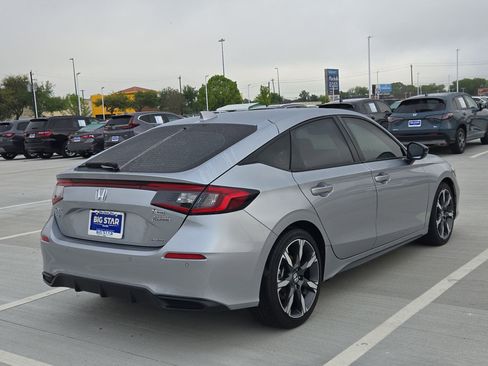 Used 2025 Honda Civic Sport Touring image 3