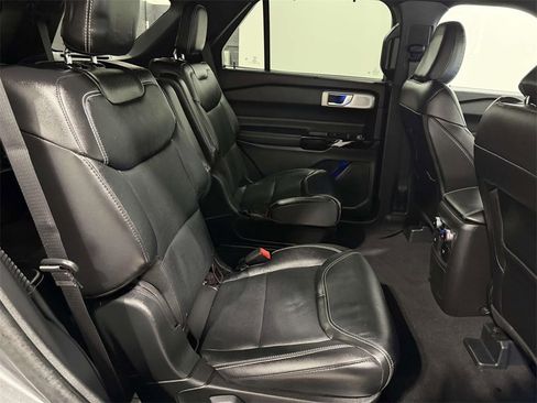 Used 2024 Ford Explorer ST w/ Equipment Group 401A image 10