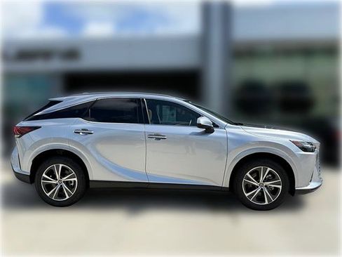 Used 2025 Lexus RX 350 Premium w/ Accessory Package (Z1) FWD image 11