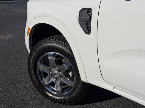 New 2025 Ford Ranger Lariat w/ FX4 Off-Road Package image 5