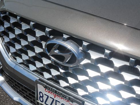 Used 2022 Hyundai Santa Fe Limited w/ Cargo Package FWD image 14