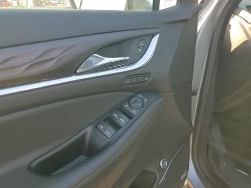 Used 2023 Buick Enclave Avenir w/ Avenir Technology Package image 12