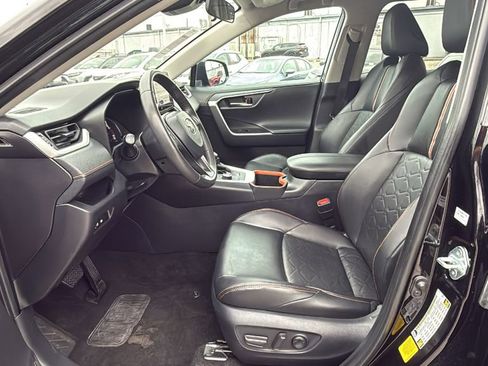 Used 2024 Toyota RAV4 Adventure image 10