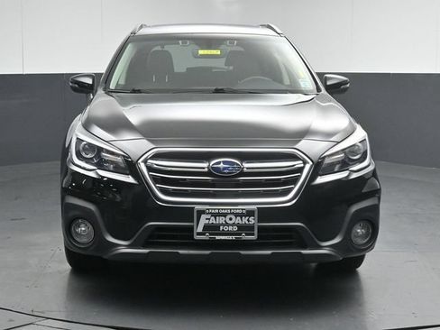 Used 2019 Subaru Outback 2.5i Touring w/ Popular Package #3A AWD/4WD image 2