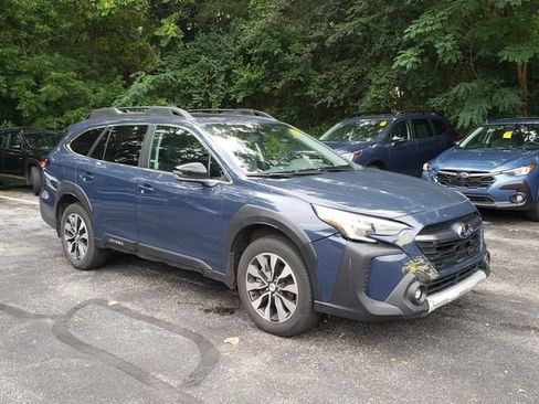 Used 2024 Subaru Outback Limited AWD/4WD image 1