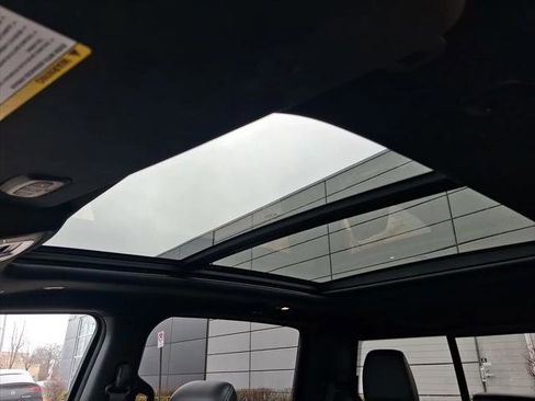 Certified 2022 RAM 1500 Laramie image 31