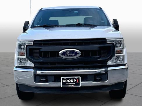 Used 2020 Ford F250 XL w/ Power Equipment Group image 4