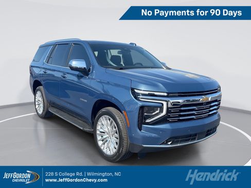 New 2026 Chevrolet Tahoe Premier w/ Sun And Tow Package AWD/4WD image 1