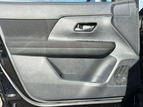 New 2026 Nissan Kicks S image 10