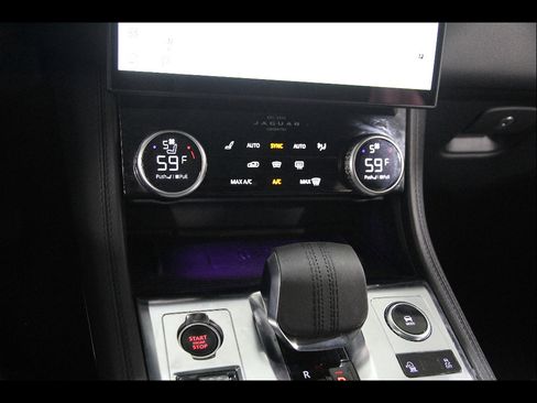 Used 2023 Jaguar F-PACE S AWD/4WD image 15