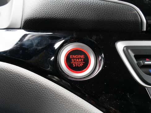 Used 2021 Honda Pilot Touring image 27