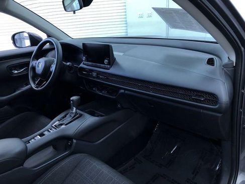 Used 2025 Honda HR-V LX image 24
