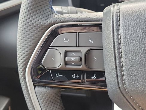 New 2026 Toyota Tundra Platinum AWD/4WD image 9