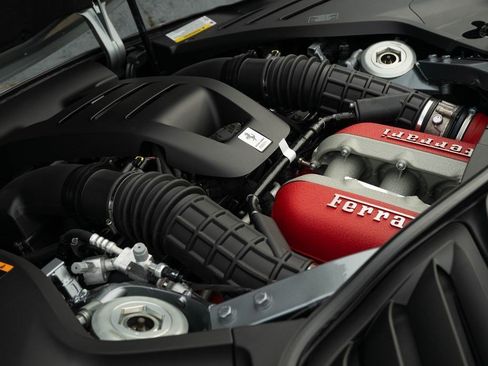 Used 2024 Ferrari Purosangue AWD/4WD image 14