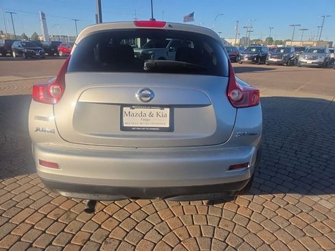 Used 2011 Nissan Juke SV image 6
