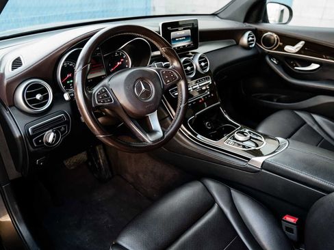 Used 2018 Mercedes-Benz GLC 350e 4MATIC image 10