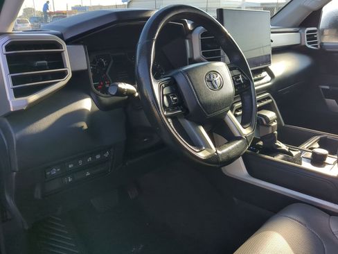 Used 2023 Toyota Tundra Limited image 12