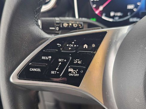 Used 2023 Mercedes-Benz GLC 300 4MATIC image 27