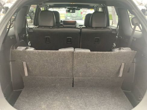 Used 2020 Mitsubishi Outlander ES image 7