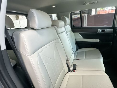 Used 2024 Hyundai Santa Fe SEL FWD image 26