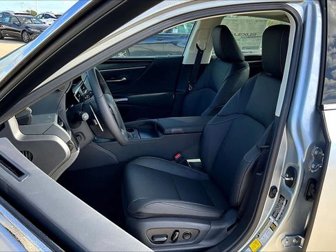 New 2025 Lexus ES 350 w/ Premium Package image 17