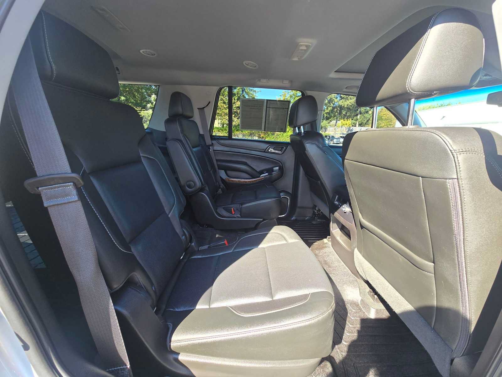 Used 2018 Chevrolet Tahoe Premier AWD/4WD image 12