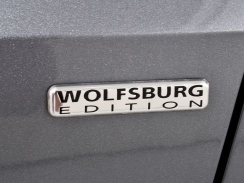 Used 2015 Volkswagen Passat 1.8T Wolfsburg Edition FWD image 24
