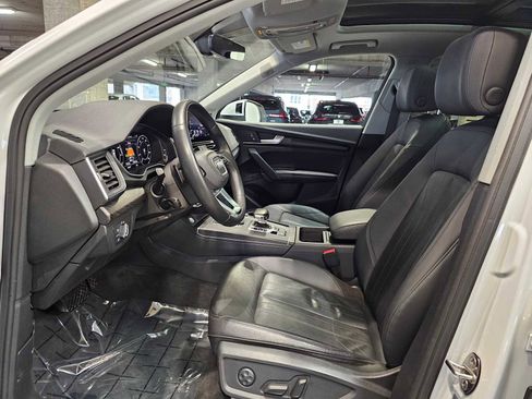 Used 2020 Audi Q5 e Premium Plus w/ Premium Plus Package image 25