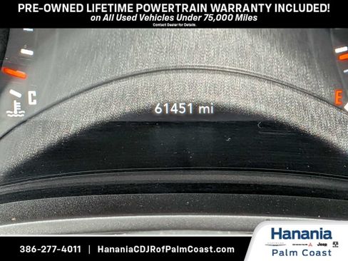 Used 2017 Dodge Challenger R/T RWD image 28