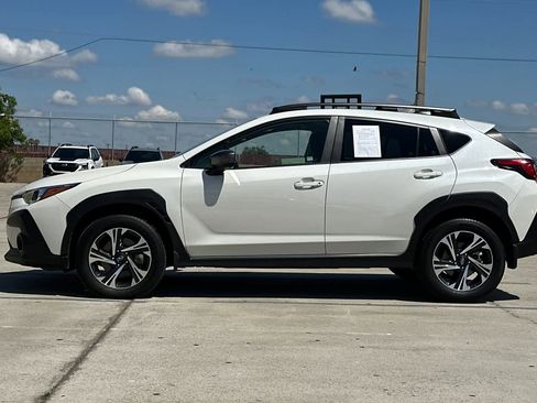 Used 2024 Subaru Crosstrek 2.0i Premium AWD/4WD image 6