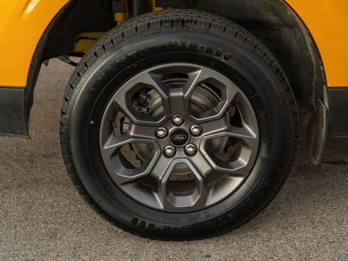 Used 2022 Ford Maverick XLT w/ Equipment Group 300A Standard image 16