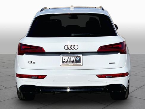 Used 2024 Audi Q5 e Premium Plus w/ Premium Plus Package AWD/4WD image 4