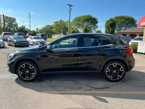 Used 2020 Mercedes-Benz GLA 250 GLA 250 4MATIC Sport Utility 4 w/ Premium Package image 8