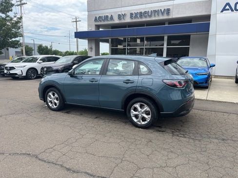 Used 2024 Honda HR-V LX image 7