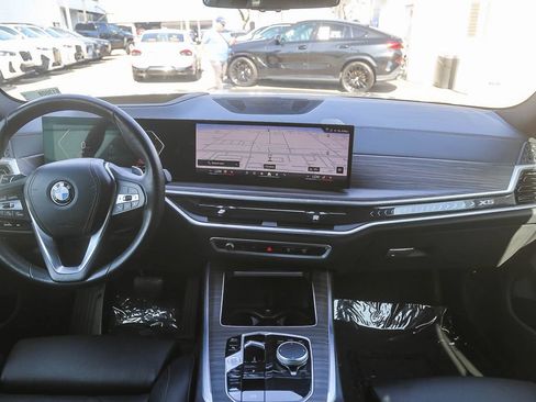 Certified 2024 BMW X5 xDrive40i w/ Premium Package AWD/4WD image 9