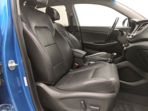 Used 2016 Hyundai Tucson Limited w/ Option Group 03 image 21