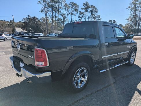 Used 2016 RAM 1500 Laramie w/ Convenience Group image 5