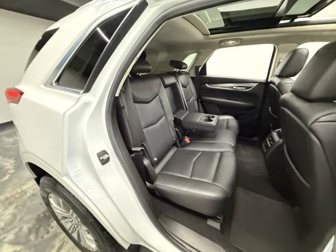 Used 2019 Cadillac XT5 Luxury image 24