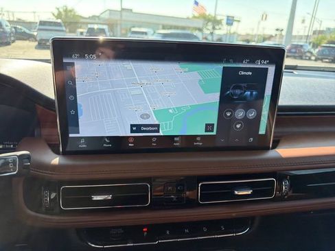 Certified 2023 Lincoln Nautilus Reserve AWD/4WD image 21