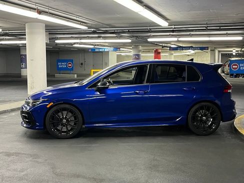 Used 2025 Volkswagen Golf R Black Edition AWD/4WD image 32