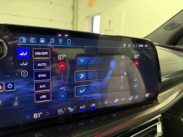 New 2026 Chevrolet Traverse High Country FWD image 22