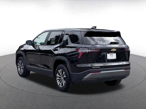 Used 2025 Chevrolet Equinox LT FWD image 11