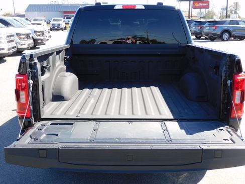 Used 2023 Ford F150 XLT w/ Equipment Group 302A High image 7