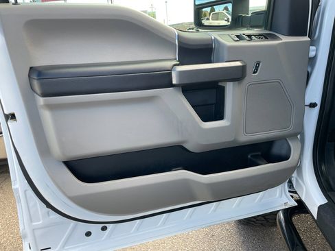 Used 2022 Ford F350 XLT w/ XLT Value Package image 16