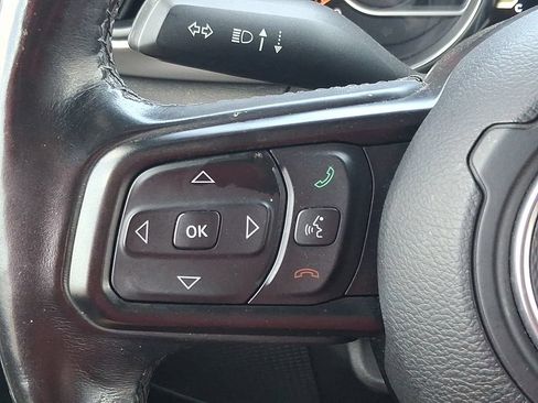Used 2019 Jeep Wrangler Unlimited Sport S AWD/4WD image 22