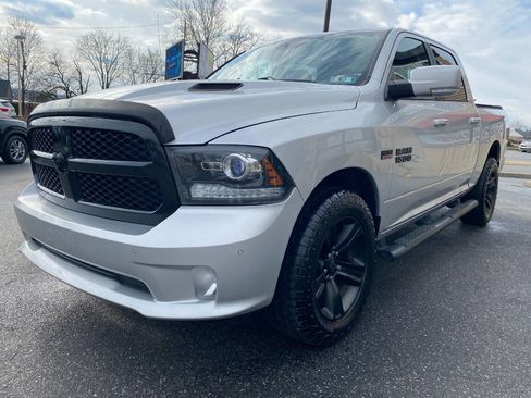 Used 2017 RAM 1500 Sport image 7