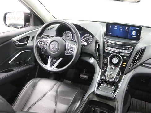 Used 2019 Acura RDX SH-AWD image 16