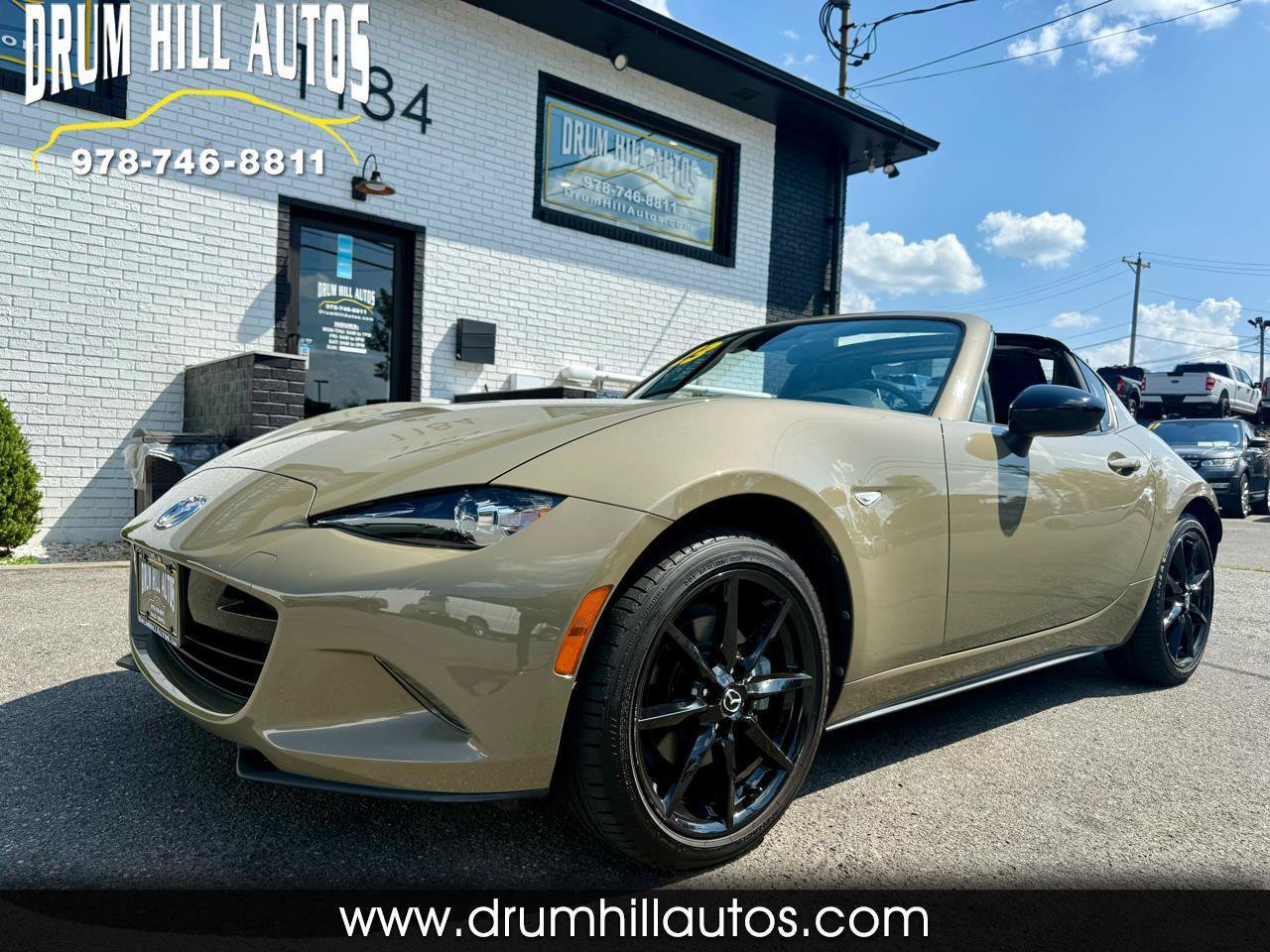 Used 2023 MAZDA MX-5 Miata Club RWD image 1