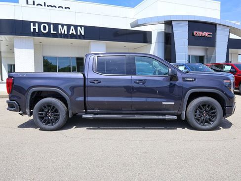 New 2026 GMC Sierra 1500 Elevation image 2