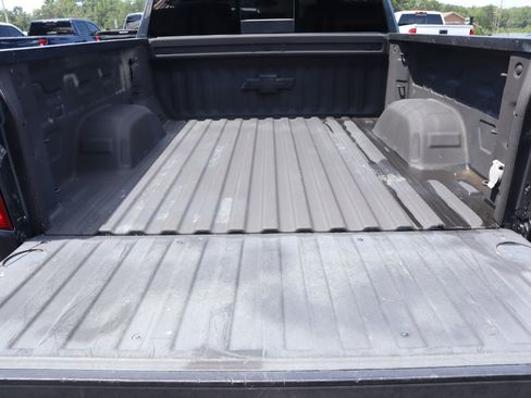 Used 2019 Chevrolet Silverado 1500 RST image 9